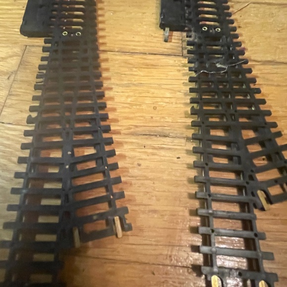 ATLAS HO train system Left and Right switches total of 4 - Picture 6 of 16